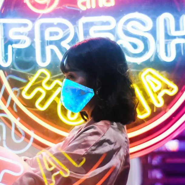 7 Color Lights Face Mask LED Light Up Carnival Rechargeable Glow Luminous Dust Mask for Party Dance Rave