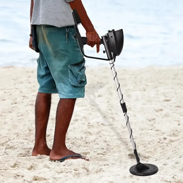 12 Inch High-Sensitivity Coil Golden Digger Deep Search Metal Detector - Adjustable Sensitivity, Advanced LCD Display, Accurate Treasure Hunter for Beginners And Professionals - Suitable for Finding L