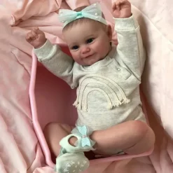 20 inch Reborn Baby Doll Full Body Silicone Waterproof Reborn Maddie Doll Hand-Detailed Painting with Visible Veins Lifelike 3D Skin Tone