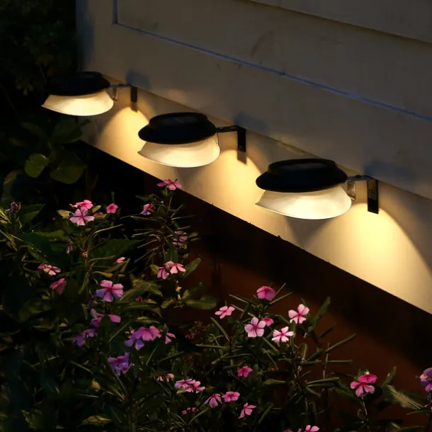 2/4 Pcs LED Solar Street Lights Outdoor Wall Lights Fence Lights 9LEDs Home Garden Outdoor Courtyard Fence Wall Decoration LED Waterproof Wall Light Garage Porch Yard Lighting