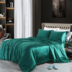4 Pieces Satin Silk Bedding Set with Fitted Sheets Duvet Cover Sets Summer Solid Color Comforters Covers with 2 Pillowcases