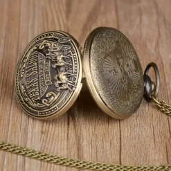 1913 Western Cowboy Carriage Badge Men's and Women's Quartz Pocket Watch Fashion Best Festival Gift Student Clock