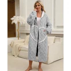 Adults' Solid Color Bathrobe Pajamas Nightwear Cartoon Onesie Pajamas Kigurumi Pajamas Pajamas For Men and Women Carnival Masquerade Cartoon