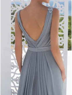A-Line Bridesmaid Dress V Neck Long Sleeve Elegant Sweep / Brush Train Chiffon with Pleats / Ruffles