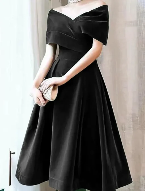 A-Line Cocktail Dresses Elegant Dress Wedding Guest Knee Length Short Sleeve Off Shoulder Velvet with Pleats Pure Color Dresses