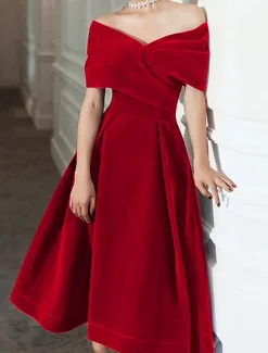 A-Line Cocktail Dresses Elegant Dress Wedding Guest Knee Length Short Sleeve Off Shoulder Velvet with Pleats Pure Color Dresses