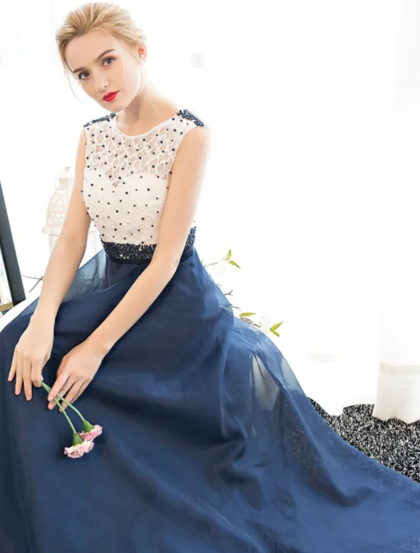 A-Line Elegant Dress Wedding Guest Prom Floor Length Sleeveless Illusion Neck Tulle Over Lace with Beading