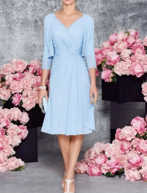A-Line Mother of the Bride Dress Wedding Guest Elegant Party Petite V Neck Knee Length Chiffon Lace Half Sleeve with Ruching Solid Color