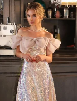 A-Line Prom Dresses Elegant Dress Formal Wedding Floor Length Short Sleeve Off ShoulderDress Sequined with Glitter Bow(s)