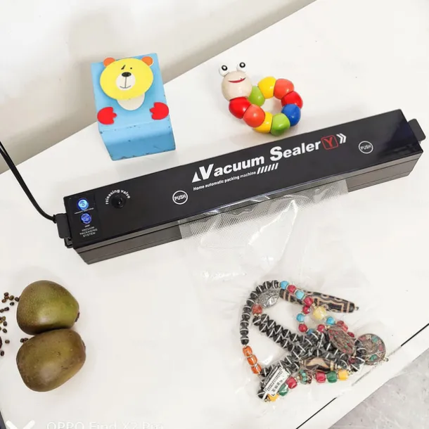 Automatic Vacuum Sealer Machine - Keep Food Fresh For Longer With 10 Free Bags LED Indicator Lights & Air Sealing System