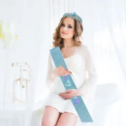 Baby Shower Decoration Sash and Headband Kit, Sage Green Mommy to Be Crystal Crown Headband and Etiquette Sash Set, Glitter Ribbon Belt for Maternity Gift and Party Decorations