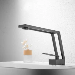 Bathroom Sink Faucet - Classic Electroplated / Painted Finishes Centerset Single Handle One HoleBath Taps