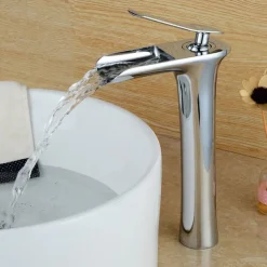 Bathroom Sink Faucet,Brass Waterfall Centerset Single Handle One Hole Bath Taps