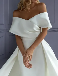 Beach Formal Wedding Dresses Mermaid Sweetheart Off Shoulder Sleeveless Sweep / Brush Train Satin Bridal Gowns With Solid Color