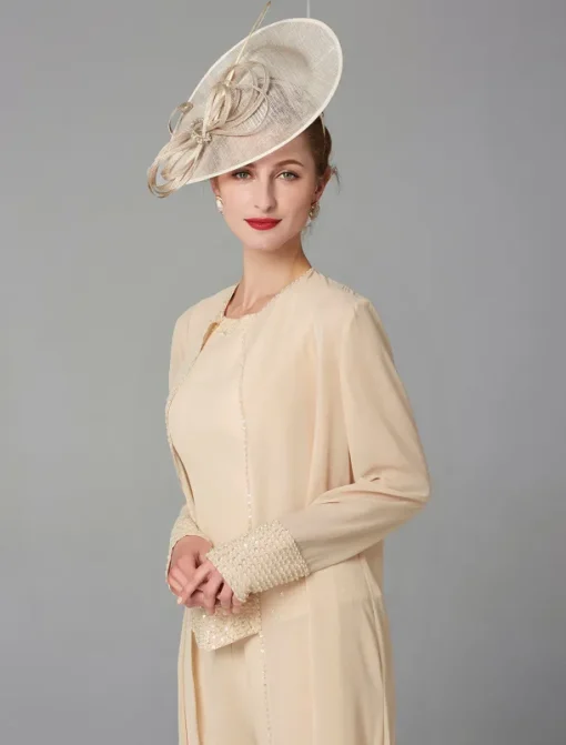 Beach Wedding Jumpsuit / Pantsuit 3 Piece Mother of the Bride Formal Wedding Guest Elegant Plus Size Wrap Included Bateau Neck Floor Length Chiffon Long Sleeve Wrap Included with Beading