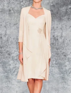 Beach Wedding Two Piece Sheath Mother of the Bride Dress Wedding Guest Elegant Plus Size Sweetheart Knee Length Chiffon Lace 3/4 Length Sleeve Wrap Included Jacket Dresses with Pleats Embroidery