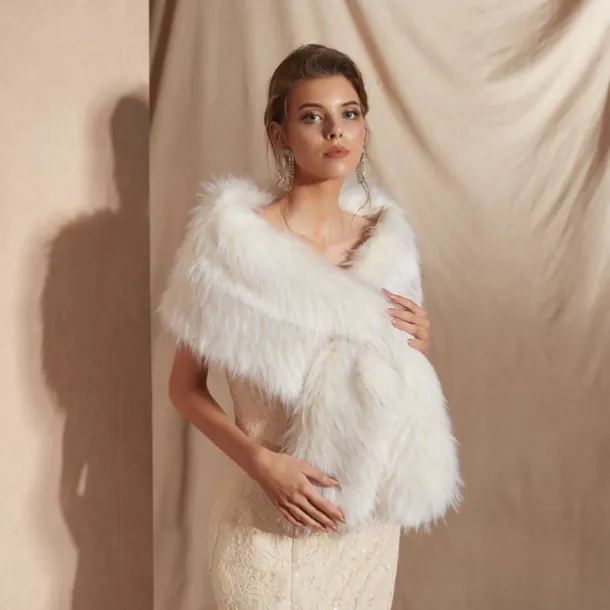 Beige Bridal Shawls Winter Faux Fur Wraps Fall Wedding Party Evening Women's Wrap With Pure Color For Wedding Formal dress to impress