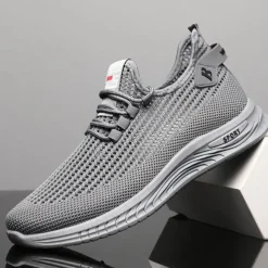 Beige Men's Woven Sneakers with Lace-Up Closure for Breathable and Comfortable Athletic Wear