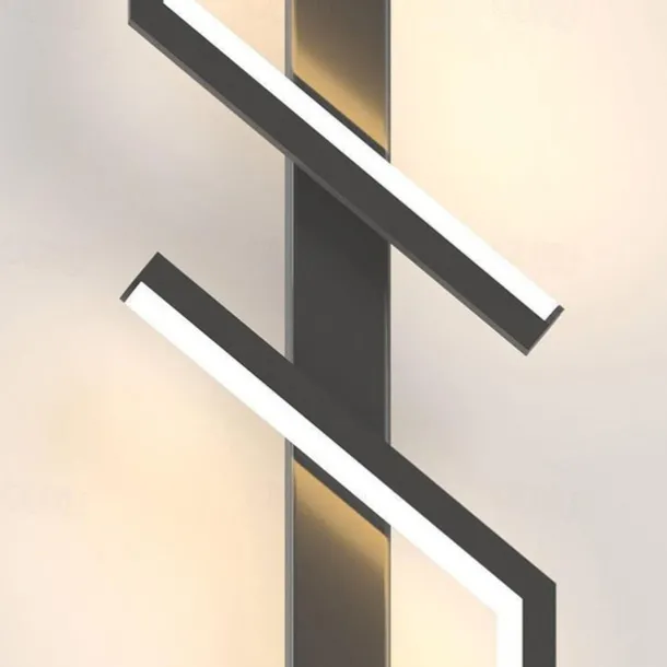 Black LED Wall Light Modern Metal Linear Wall Mounted Lamp Indoor Led Wall Sconce Lighting Long Strip Design Indoor Wall Lamp for Living Room Bedroom Porch Hallway Bathroom Bedside
