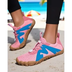 Breathable Wide Fit Water Shoes for Women – Stylish Color-block Barefoot Aqua Shoes for Beach, Kayaking, Swimming & Travel, Quick-Drying Lightweight Swim Footwear