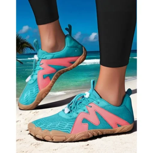 Breathable Wide Fit Water Shoes for Women – Stylish Color-block Barefoot Aqua Shoes for Beach, Kayaking, Swimming & Travel, Quick-Drying Lightweight Swim Footwear