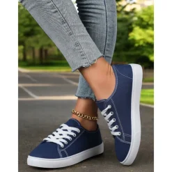 Canvas Lace-Up Sneakers for Women – Classic and Comfortable Sneakers for Everyday Wear, Perfect for Casual Outings and Weekend Adventures