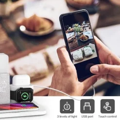 Charging Station 15 W Output Power Wireless Charging Station MSDS UN38.3 RoHs Fast Wireless Charging 5 in 1 Digital Clock For Apple Watch Cellphone AirPods 2 / AirPods Pro