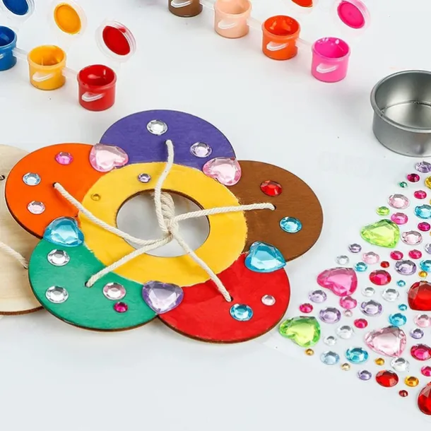 Children's Outdoor Bird Feeder DIY Wooden Graffiti Feeder Outdoor Toy Set Suitable for Boys and Girls