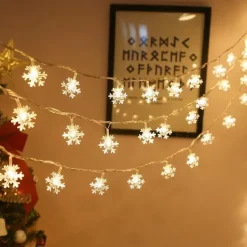 Christmas Decor Lights Snowflake Fairy String Lights Battery / USB Powered 10/20/40 LED Christmas New Year Party Holiday Home Garden Balcony Tree Decoration