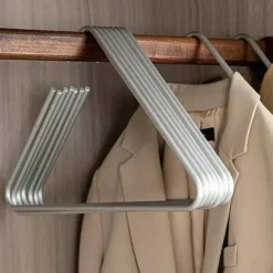 Creative Triangle Clothes Hangers 5pcs Solid Metal Hangers For Coat Trousers Scarf Drying Rack Storage Racks Wardrobe Organizer