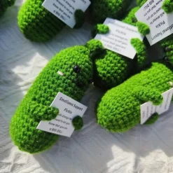 Crochet Cucumber Dolls - Hand-Woven, Positive Energy, Emotional Ornaments with Funny Potato Design - Cute, Wool, Christmas, Valentine's Day Decorative Gift for Friends and Family
