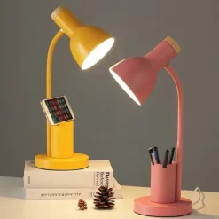 Desk Lamp Eye Protection / Adjustable / Dimmable LED power supply For Bedroom / Study Room / Office AC100-240V Yellow / Blue / Pink / CE Certified