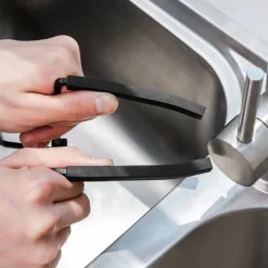 Durable Sink Caddy Sink Sponge Holder Small Kitchen Bathroom Metal Organizer Liquid Dish Drainer Faucet Rack Shower Convenient