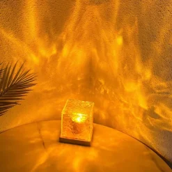 Dynamic Rotating Water Ripple Night Light with Remote Control Function, 16 Colors Rotating Water Ripple Crystal Light, Suitable for Photography, Study, Living Room, Bedroom Decorations and Lady Gift