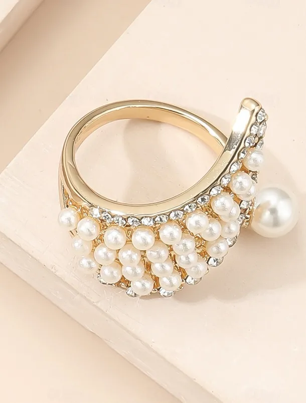 Elegant Pearl Wrap Ring for Women - Adjustable Crystal and Pearl Design, Perfect for Weddings, Engagements, and Formal Occasions