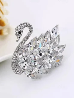 Elegant Swan Brooch with Rhinestone Embellishments - Sparkling Crystal Pin for Women, Perfect for Formal Wear and Gift Giving