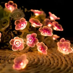 Elegant Wedding Reception Party LED String Light 2/3/4M LED Peach Blossom Fairy String Lights Battery Operated 20/30/40LEDs Christmas Outdoor Flower Shape Garden Wedding Decorative String Lamp