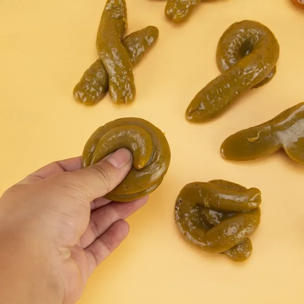 Fake Poo Realistic Fake Turd Prank Lifelike Poo Toy Gags and Practical Joke Toys for April Fools' Day Prank Party Supplies