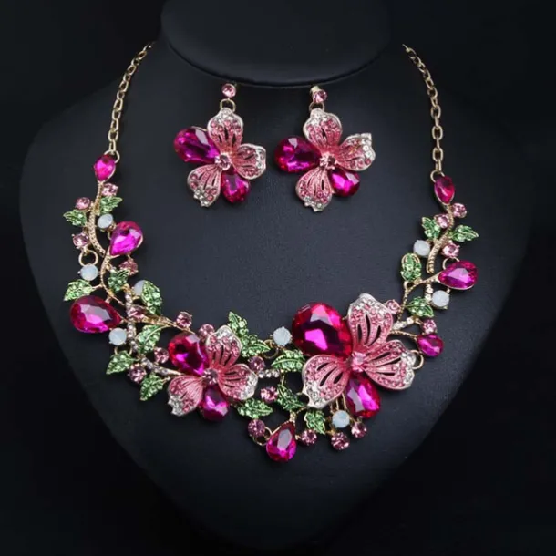 Fall Wedding Bridal Jewelry Sets Two-piece Suit Cubic Zirconia Rhinestone Alloy 1 Necklace Earrings Women's Statement European Classic Flower Shape irregular Jewelry Set For Party Wedding