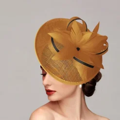 Fascinators Feathers Net Saucer Hat Wedding Horse Race Ladies Day Melbourne Cup With Feather Cap Headpiece Headwear dress to impress Race Day Dress