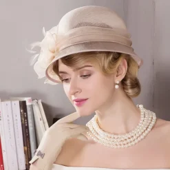 Fascinators Hats Flax Feather Bowler / Cloche Hat Sun Hat Top Hat Wedding Casual Kentucky Horse Race Ladies Day Romantic Wedding Princess With Headpiece Headwear dress to impress