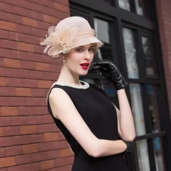 Fascinators Hats Flax Feather Bowler / Cloche Hat Sun Hat Top Hat Wedding Casual Kentucky Horse Race Ladies Day Romantic Wedding Princess With Headpiece Headwear dress to impress