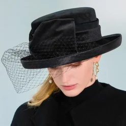Fashion Elegant Velvet Fascinators / Hats with Bowknot / Satin Bowknot / Tulle 1PC Special Occasion / Party / Evening / Ladies Day Headpiece