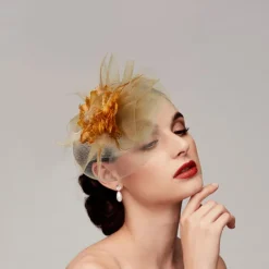 Feathers / Net Fascinators Kentucky Derby Hat/ Headpiece with Feather / Cap / Flower 1 PC Wedding / Horse Race / Ladies Day Headpiece
