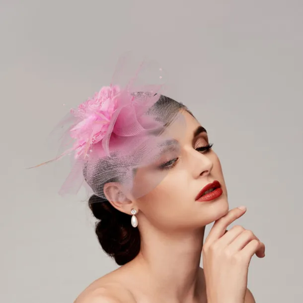Feathers / Net Fascinators Kentucky Derby Hat/ Headpiece with Feather / Cap / Flower 1 PC Wedding / Horse Race / Ladies Day Headpiece