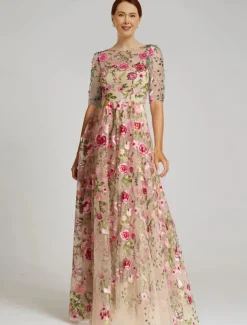 Floral Embroidered A-Line Mother of the Bride Dress Formal Elegant Vintage Illusion Neck Floor Length Tulle Half Sleeve with Appliques Flower