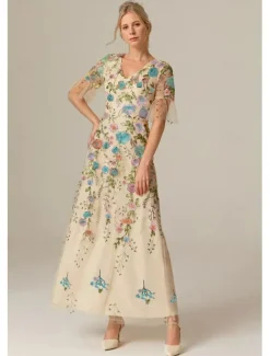 Floral Lace A-Line Embroidered Dress Beach Wedding Formal Mother of the Bride Elegant Vintage V Neck Ankle Length Tulle Short Sleeve with Appliques Flower