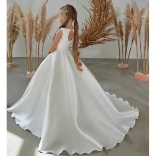Flower Girl Dress Girls' First Communion Dress Party Dress Performance Wedding Party Princess Sweet Mesh Solid Color Sleeveless Crew Neck White 2-12 Years