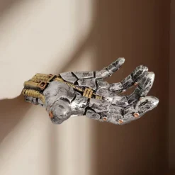 Gaming Controller Holder Stand, Basketball Stand Cyberpunk Silverhand Mechanical Hand, Desktop Gamepad Controller Universal Headphone Hanger Holder, Desktop Decoration Model Handmade Gifts