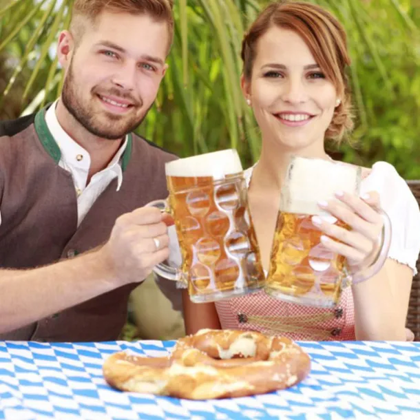 German Oktoberfest Tablecloth Bavarian Oktoberfest Blue and White Plaid Tablecloth PE Tablecloth
